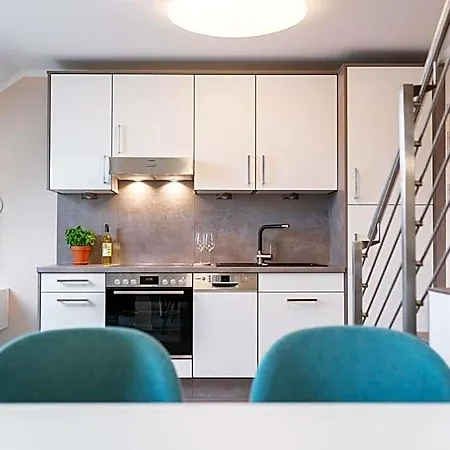 Hotel Akzent 3*