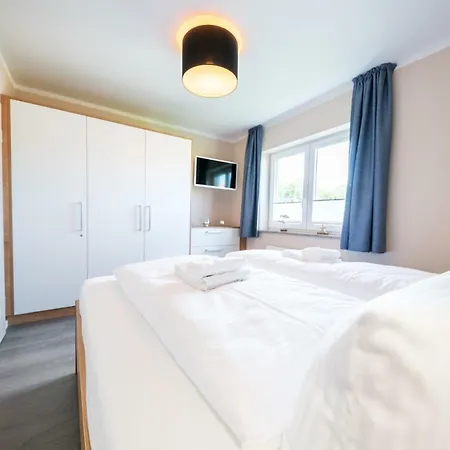 Hotel Akzent 3*
